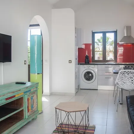 Charming And Cosy Chalet Caleta De Fuste